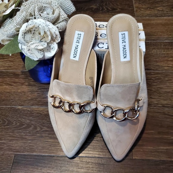Steve Madden Shoes - Steve Madden Beige Gold Metal Chain Leather Vivo Point Toe Flat Mule Slides 7.5